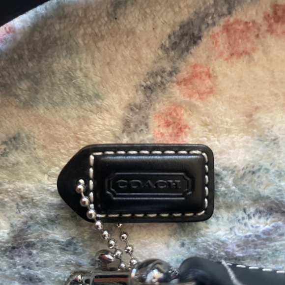 Authentic Coach Swingpack Crossbody purse, Black and White, 90s, Vintage - Picture 5 of 5